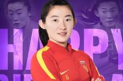 开云官网-顶尖女足运动员在比赛中展现出色技艺的简单介绍
