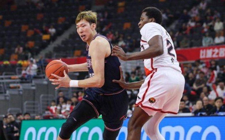 包含江苏男篮紧随随关键时刻，展现实力不容小觑的词条